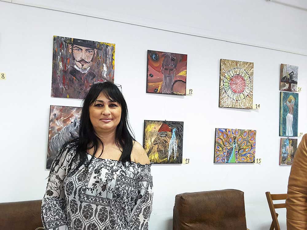 Expoziţie (23 mar - 06 apr 2017) „CRISTINA MACHEDONSKI” - debut & „STEFAN PARASCHIVU” - personala - la sediul AAPB, Bucuresti (6) Expoziţie (23 mar - 06 apr 2017) „CRISTINA MACHEDONSKI” - debut & „STEFAN PARASCHIVU” - personala - la sediul AAPB, Bucuresti (6)
