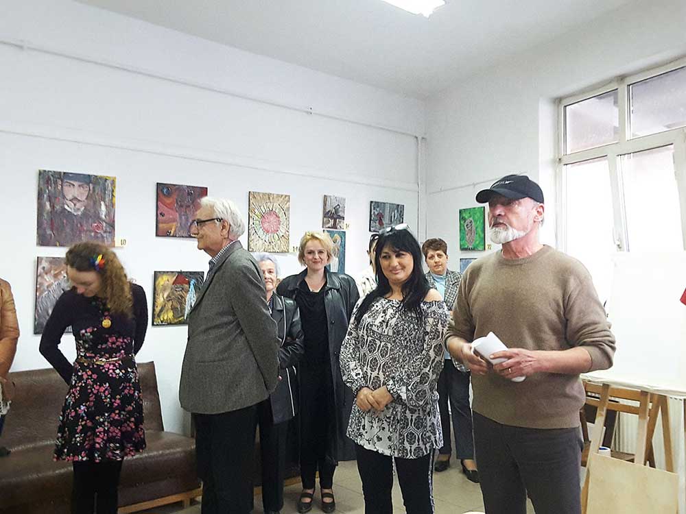 Expoziţie (23 mar - 06 apr 2017) „CRISTINA MACHEDONSKI” - debut & „STEFAN PARASCHIVU” - personala - la sediul AAPB, Bucuresti (28) Expoziţie (23 mar - 06 apr 2017) „CRISTINA MACHEDONSKI” - debut & „STEFAN PARASCHIVU” - personala - la sediul AAPB, Bucuresti (28)