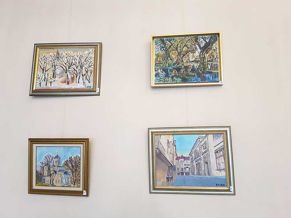 Expoziţie pictura - Elisabeta Valsanescu - 31 iulie - 13 august 2017, „CLIMATE” la Sala Foaier - CMN, Bucuresti (4) Expoziţie pictura - Elisabeta Valsanescu - 31 iulie - 13 august 2017, „CLIMATE” la Sala Foaier - CMN, Bucuresti (4)