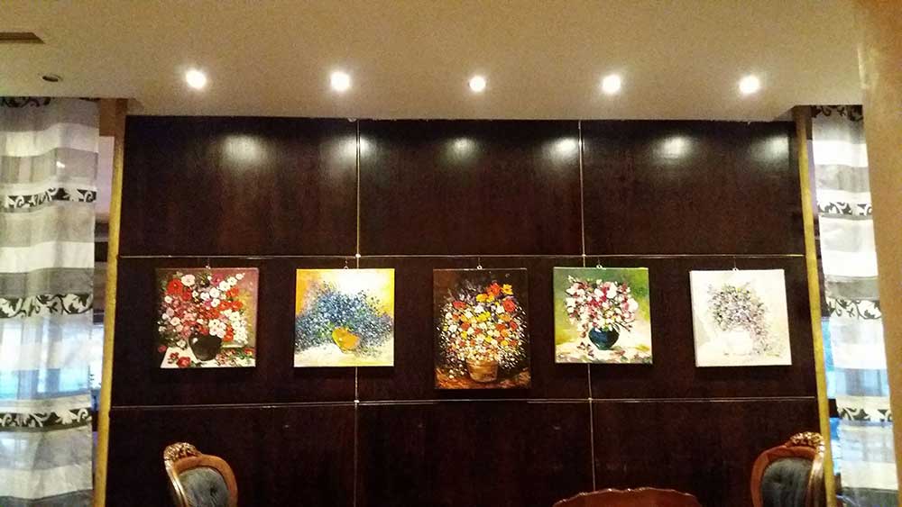 Expoziţie Carmen Florian 13 feb - 13 martie 2018, „Visele, Florile, Culorile” la PHOENICIA GRAND HOTEL, Bucuresti (the lobby bar caffe) (4) Expoziţie Carmen Florian 13 feb - 13 martie 2018, „Visele, Florile, Culorile” la PHOENICIA GRAND HOTEL, Bucuresti (the lobby bar caffe) (4)