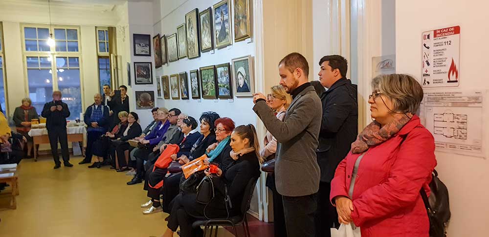 Alexandra Zachi - „YIN - trospectie” - miniexpoziţie personală - (21 octombrie - 16 noiembrie 2019) - Biblioteca Metropolitana (Mihail Sadoveanu) Bucuresti (17) Alexandra Zachi - „YIN - trospectie” - miniexpoziţie personală - (21 octombrie - 16 noiembrie 2019) - Biblioteca Metropolitana (Mihail Sadoveanu) Bucuresti (17)