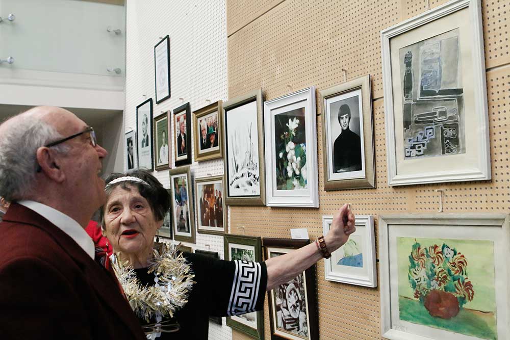 Arety Candide Dinulescu - „In memoriam Arety Ioana” - expoziţie personală - (02 - 17 decembrie 2019) - Biblioteca Nationala a Romaniei - Bucuresti (14) Arety Candide Dinulescu - „In memoriam Arety Ioana” - expoziţie personală - (02 - 17 decembrie 2019) - Biblioteca Nationala a Romaniei - Bucuresti (14)