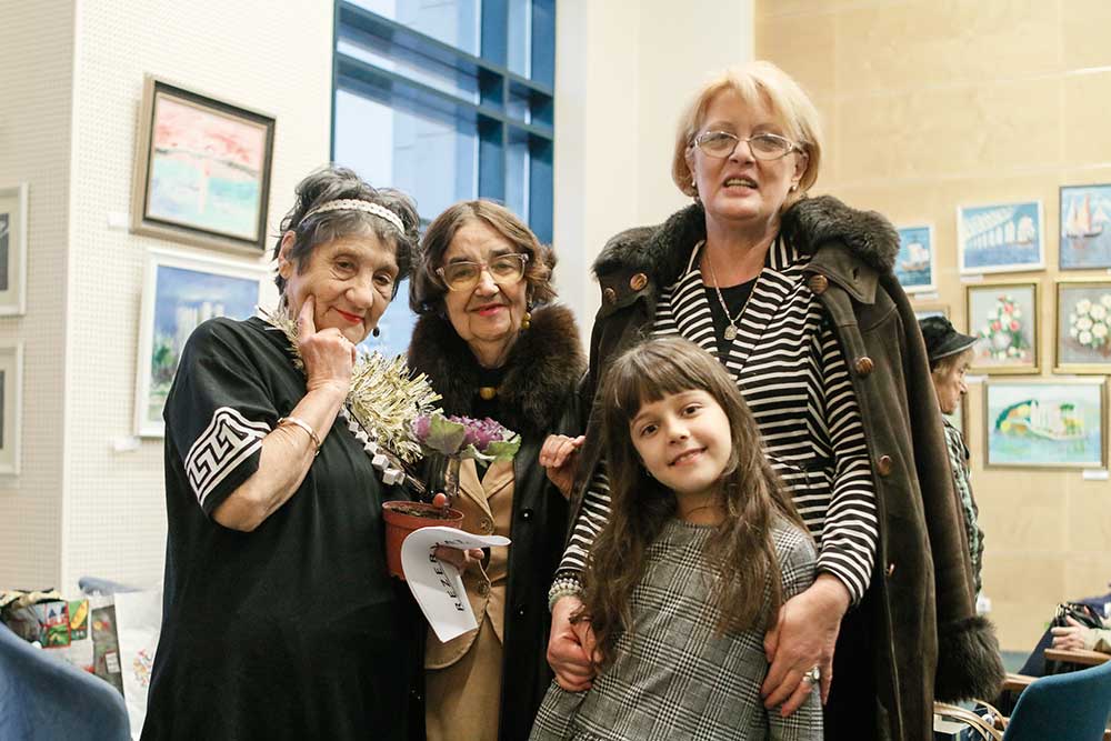 Arety Candide Dinulescu - „In memoriam Arety Ioana” - expoziţie personală - (02 - 17 decembrie 2019) - Biblioteca Nationala a Romaniei - Bucuresti (16) Arety Candide Dinulescu - „In memoriam Arety Ioana” - expoziţie personală - (02 - 17 decembrie 2019) - Biblioteca Nationala a Romaniei - Bucuresti (16)