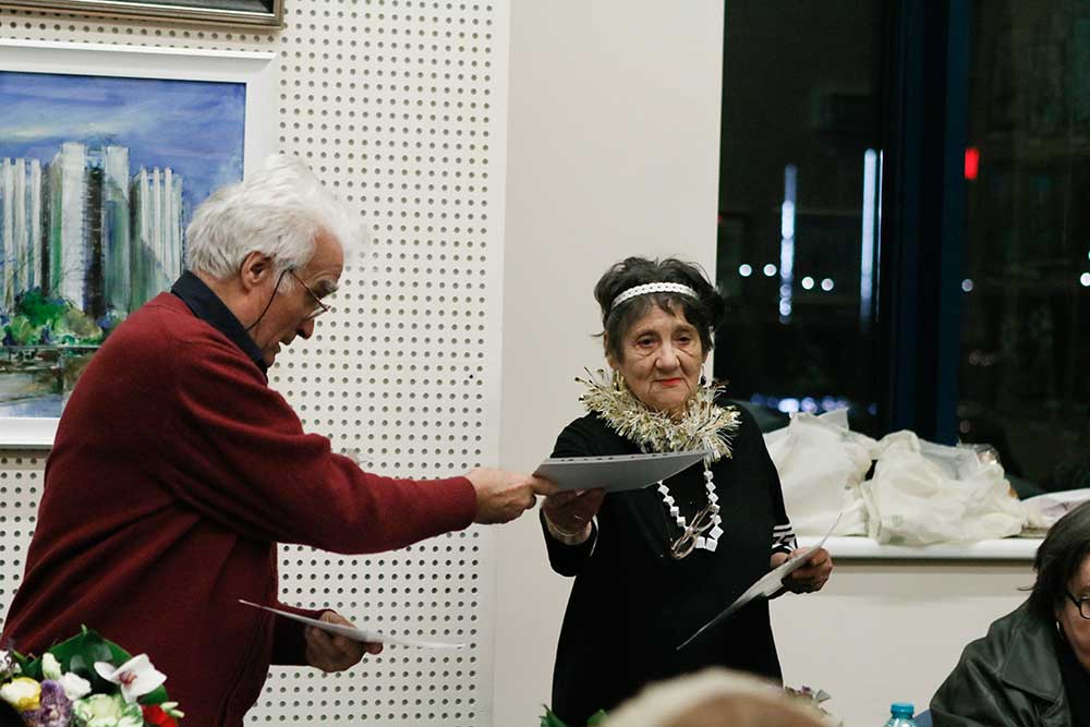 Arety Candide Dinulescu - „In memoriam Arety Ioana” - expoziţie personală - (02 - 17 decembrie 2019) - Biblioteca Nationala a Romaniei - Bucuresti (23) Arety Candide Dinulescu - „In memoriam Arety Ioana” - expoziţie personală - (02 - 17 decembrie 2019) - Biblioteca Nationala a Romaniei - Bucuresti (23)