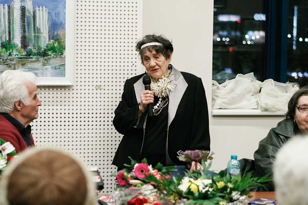 Arety Candide Dinulescu - „In memoriam Arety Ioana” - expoziţie personală - (02 - 17 decembrie 2019) - Biblioteca Nationala a Romaniei - Bucuresti (24) Arety Candide Dinulescu - „In memoriam Arety Ioana” - expoziţie personală - (02 - 17 decembrie 2019) - Biblioteca Nationala a Romaniei - Bucuresti (24)