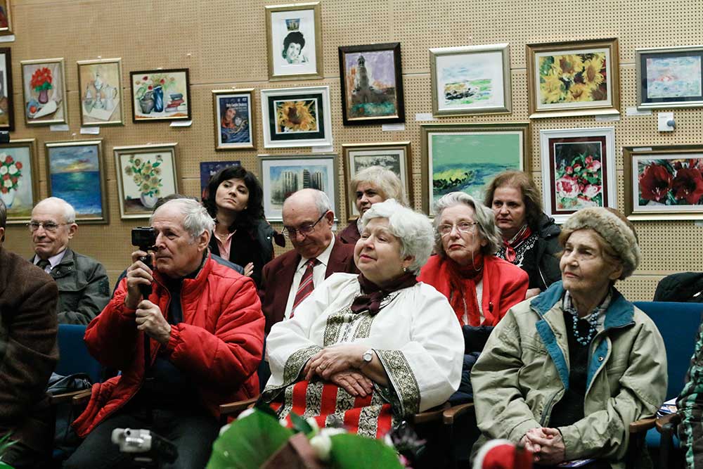 Arety Candide Dinulescu - „In memoriam Arety Ioana” - expoziţie personală - (02 - 17 decembrie 2019) - Biblioteca Nationala a Romaniei - Bucuresti (26) Arety Candide Dinulescu - „In memoriam Arety Ioana” - expoziţie personală - (02 - 17 decembrie 2019) - Biblioteca Nationala a Romaniei - Bucuresti (26)