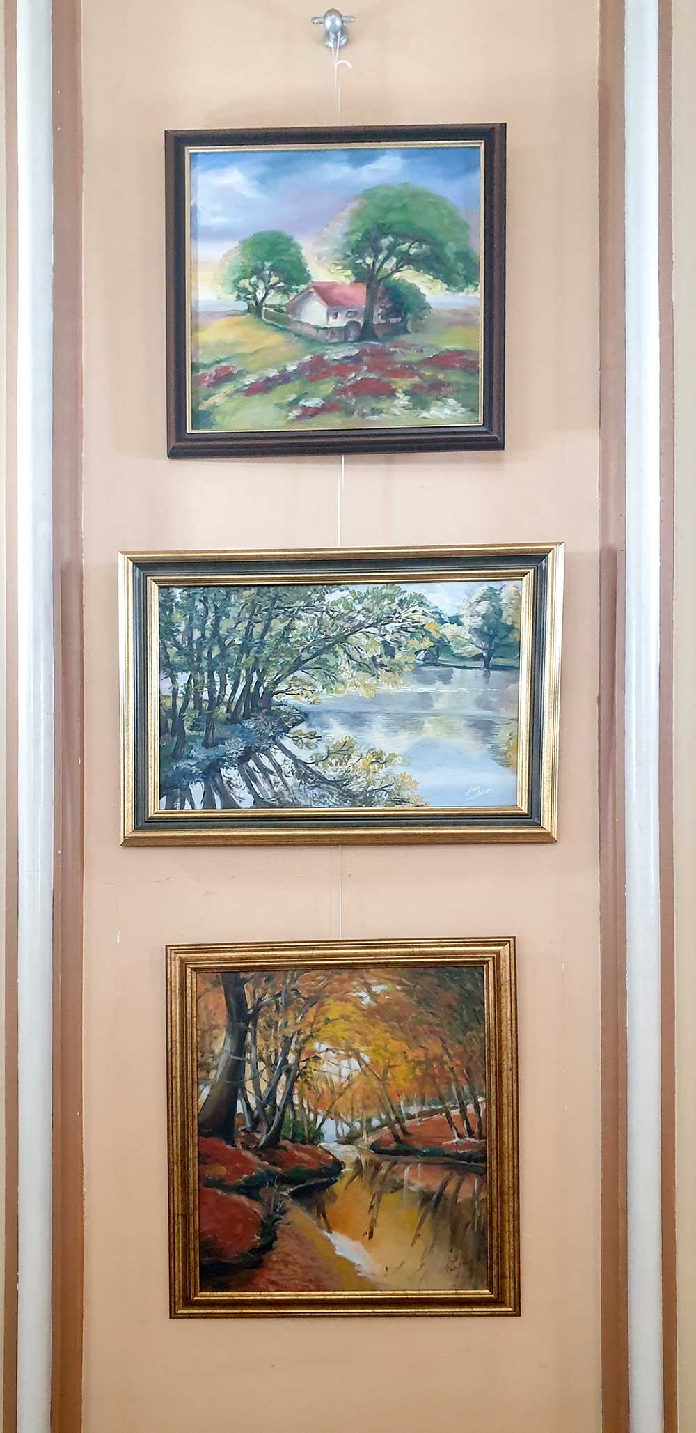 Ana Croitoru - „Restart în culori” - Expozitie personală - (04 - 17 februarie 2020) -Galeria Ronda - Cercul Militar National Bucuresti (4) Ana Croitoru - „Restart în culori” - Expozitie personală - (04 - 17 februarie 2020) -Galeria Ronda - Cercul Militar National Bucuresti (4)